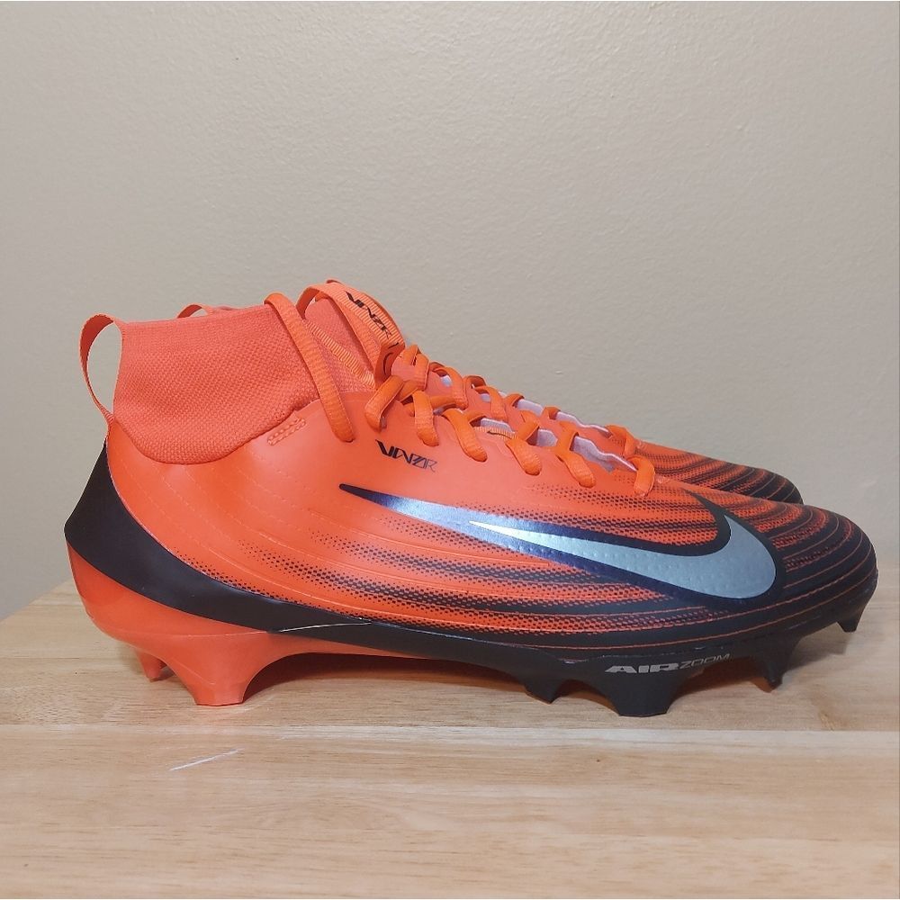 Nike Men's Orange and Black Soccer Cleats